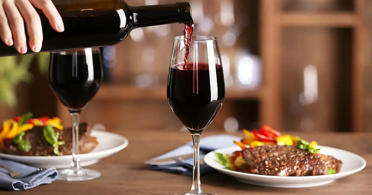 Со што да комбинирате црвено вино