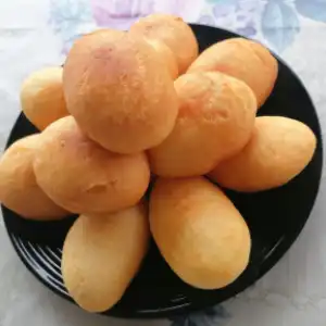 Пржени бухтли со јогурт - 5